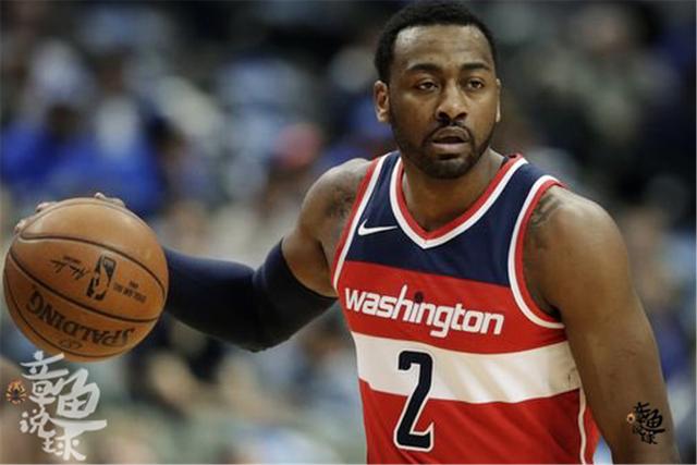 拜仁提前四轮卫冕德甲 向“六冠王”迈进