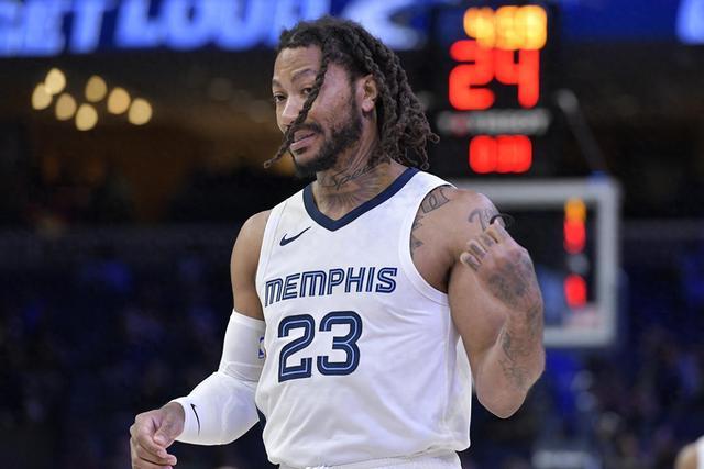 文班28+13+7+5马刺终结雷霆6连胜 篮网擒老鹰